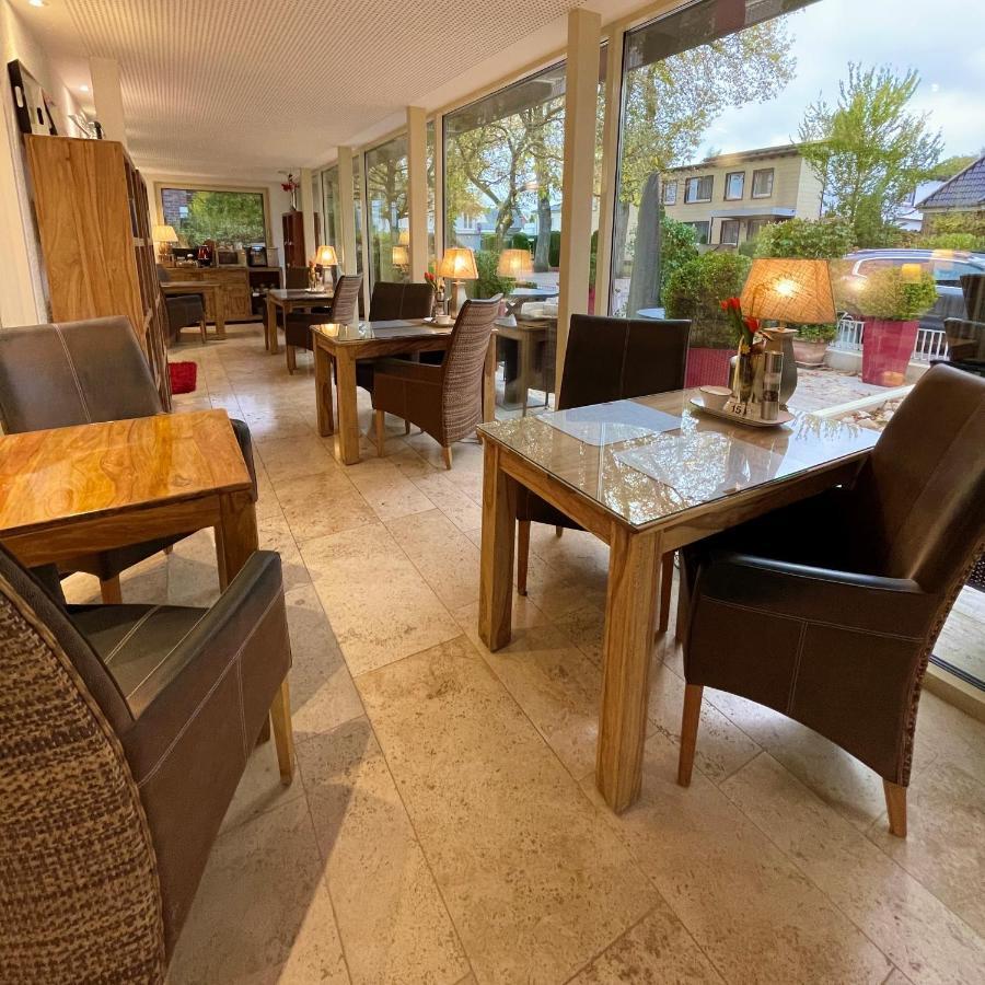 באד צווישנהם Villa Am Park מראה חיצוני תמונה