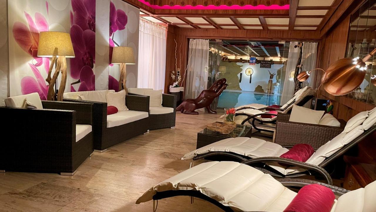 באד צווישנהם Villa Am Park מראה חיצוני תמונה